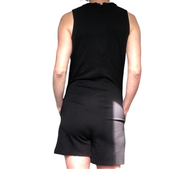 Romper All in One Black V Neck Shorts Jumpsuit size small - Picture 3 of 10